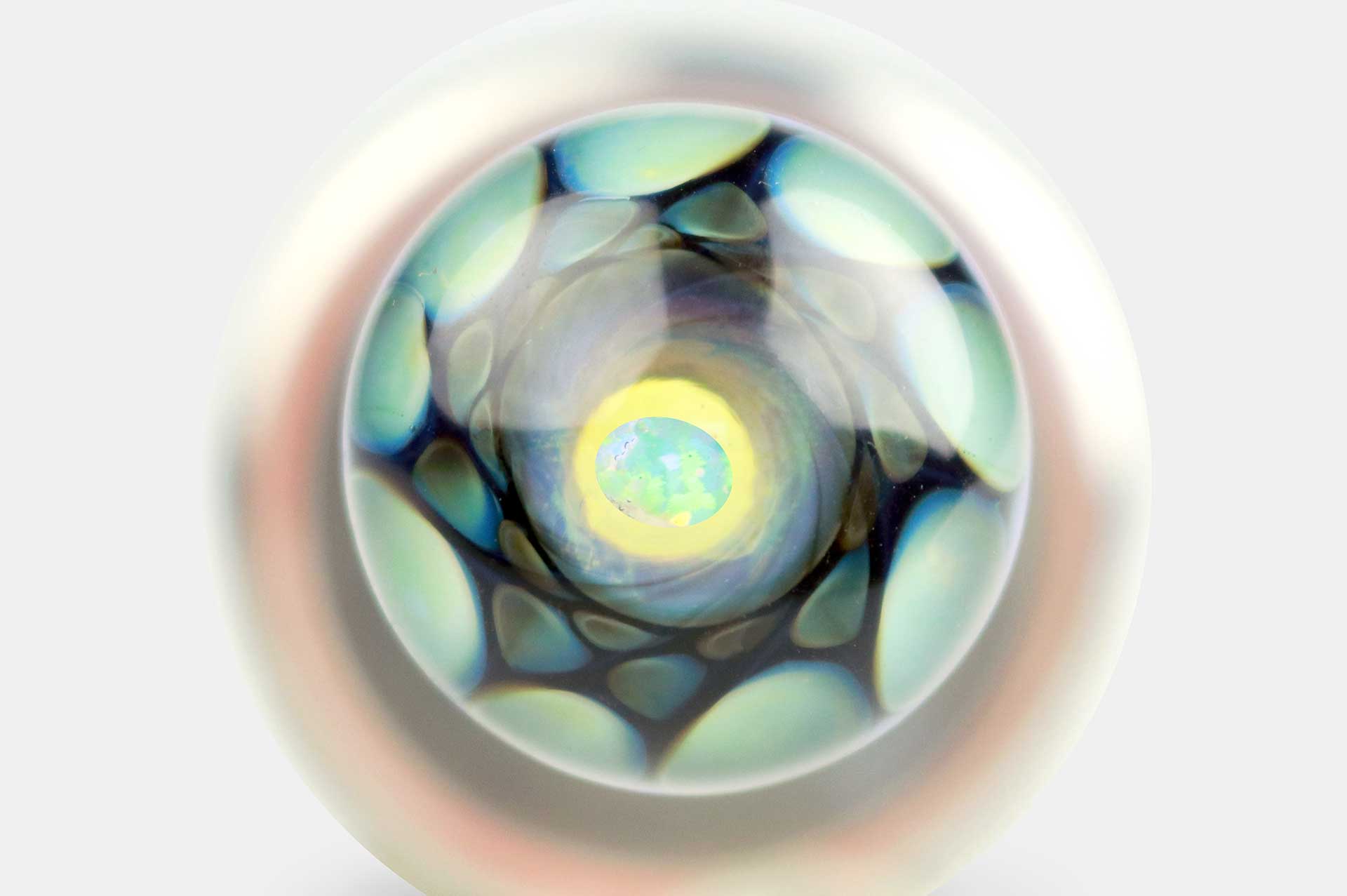 Nectar Collector<sup>®</sup> 38mm Opal Honeycomb Vortex Diffuser - Image 4